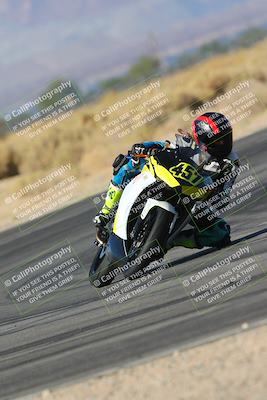 media/Dec-06-2024-CVMA Friday Practice (Fri) [[e1d1c5d4fc]]/4-Group 4 and Trackday/Session 4 (Turn 16)/